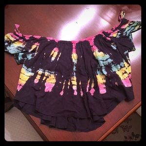 Apricot Lane flowy surf crop top